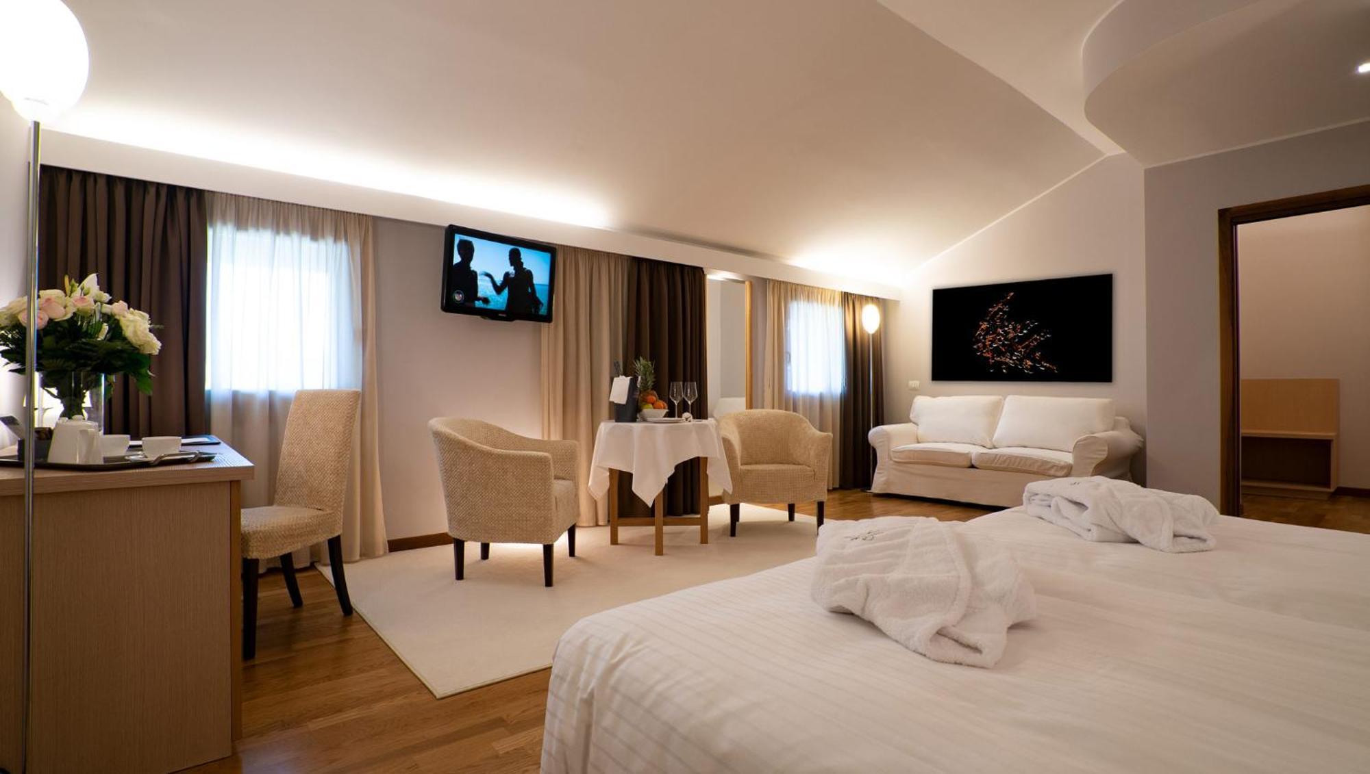 Hotel Golf Club Padova - Relais Graya Galzignano Terme Exterior foto